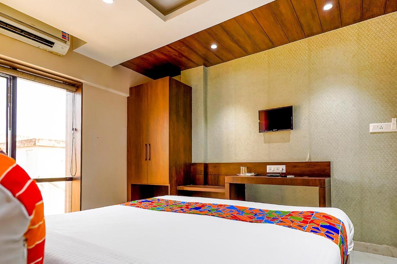 Fabhotel Eros 211 - Nr Sreebhumi كولكاتا المظهر الخارجي الصورة