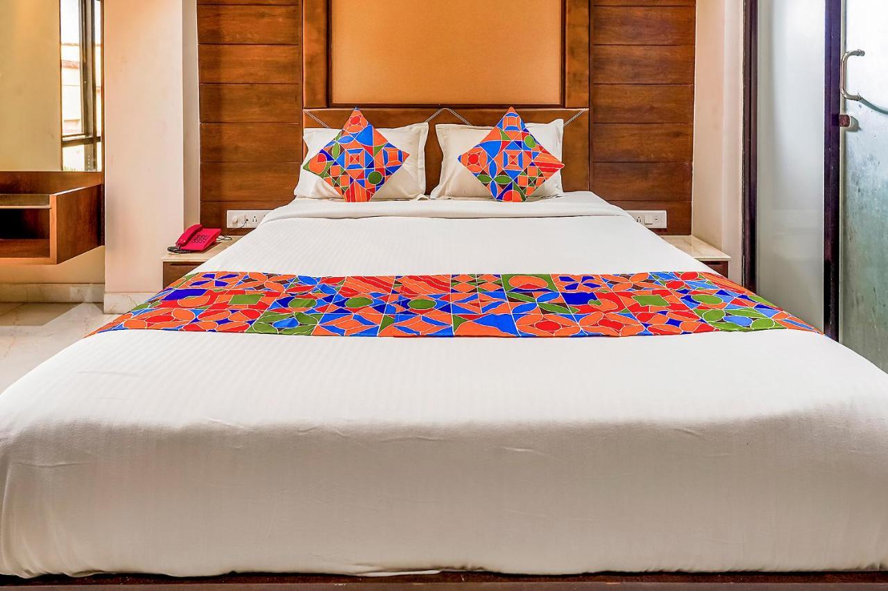 Fabhotel Eros 211 - Nr Sreebhumi كولكاتا المظهر الخارجي الصورة